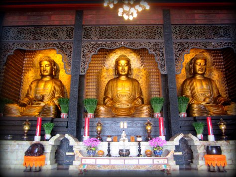 Fo Guan Shan Buddhas 
