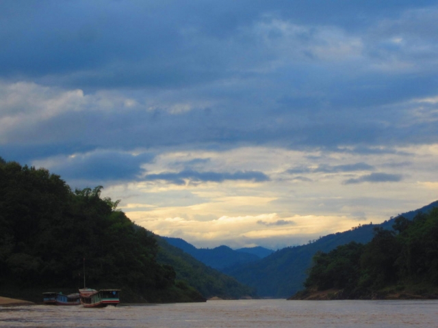 Taking the riverboat from Laos back to Thailand